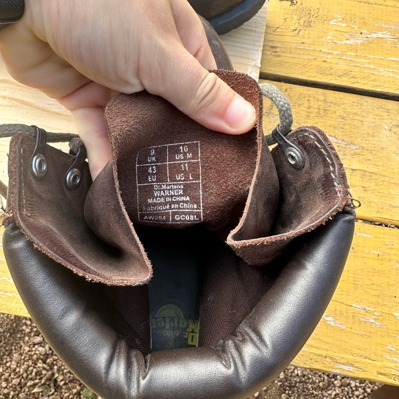 VINTAGE DOC MARTEN BOOTS - Picture 4 of 7